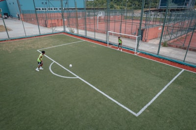 يوفنتوس ونابوليصراع العمالقة في الدوري الإيطالي